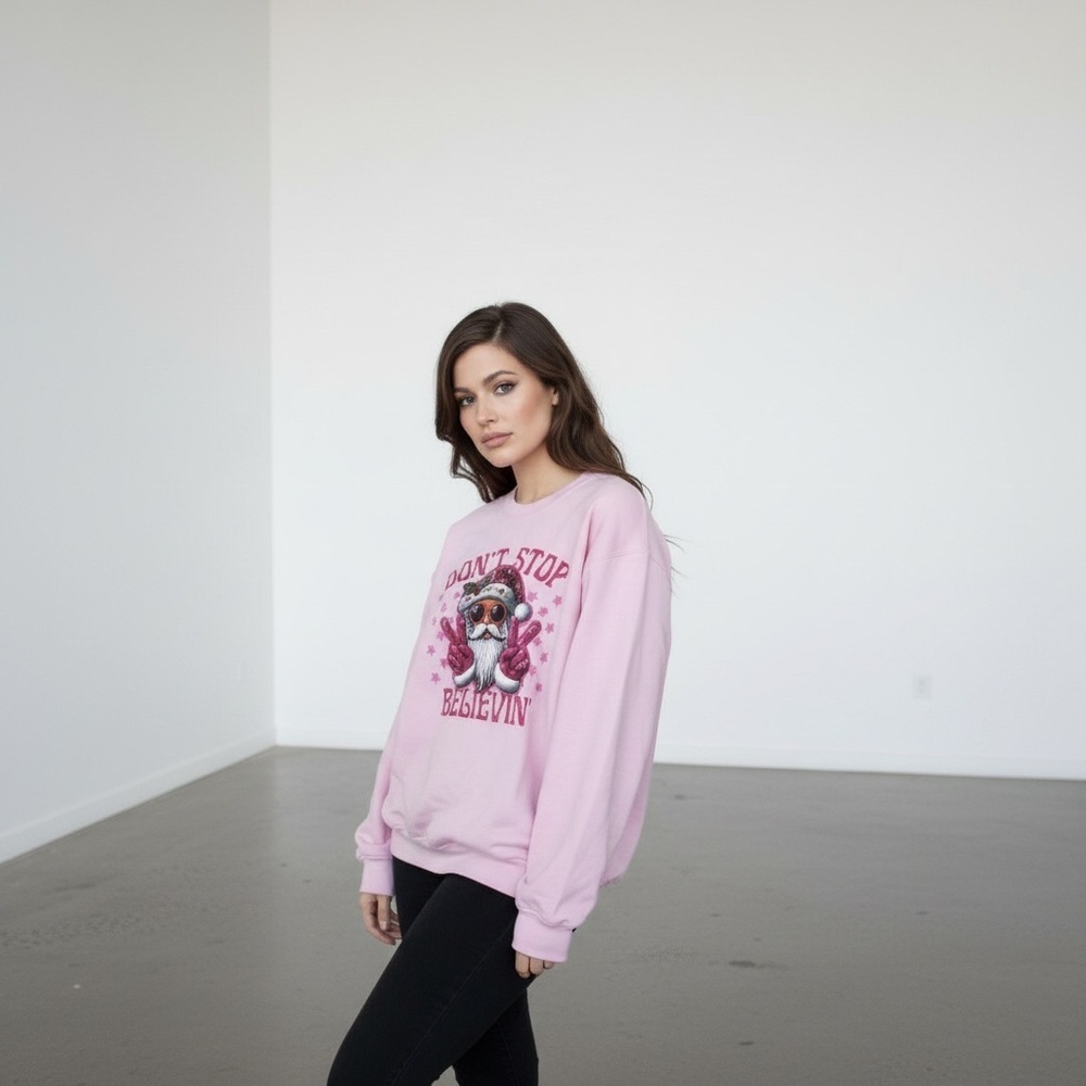 Pink Santa “Don’t Stop Believin’” Christmas Sweatshirt XL Gildan